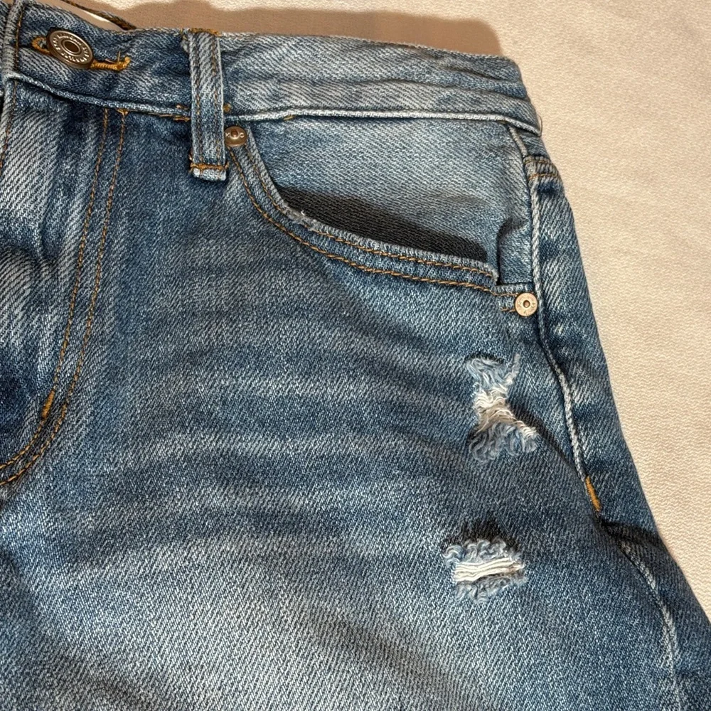 KanCan Blue Distressed Women’s Jean Shorts - Size 9/28